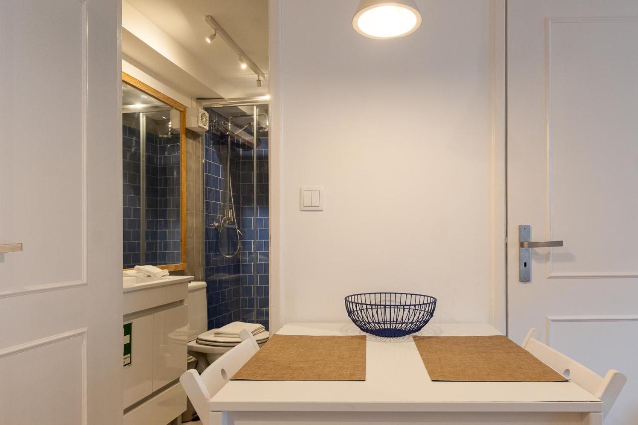 Contemporary Apartment In Chiado 3 Lissabon Exterior foto