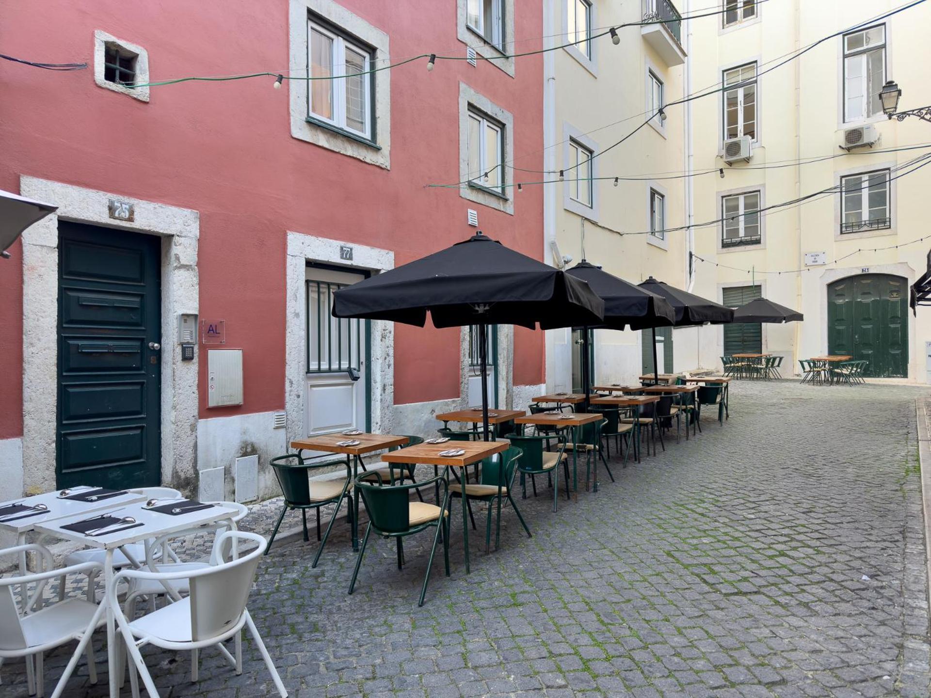 Contemporary Apartment In Chiado 3 Lissabon Exterior foto